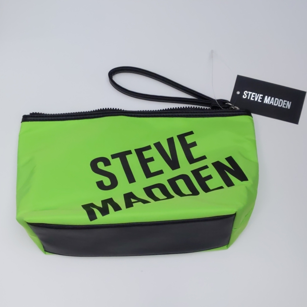 Steve Madden Nylon Neon Green Travel Wristlet NWT